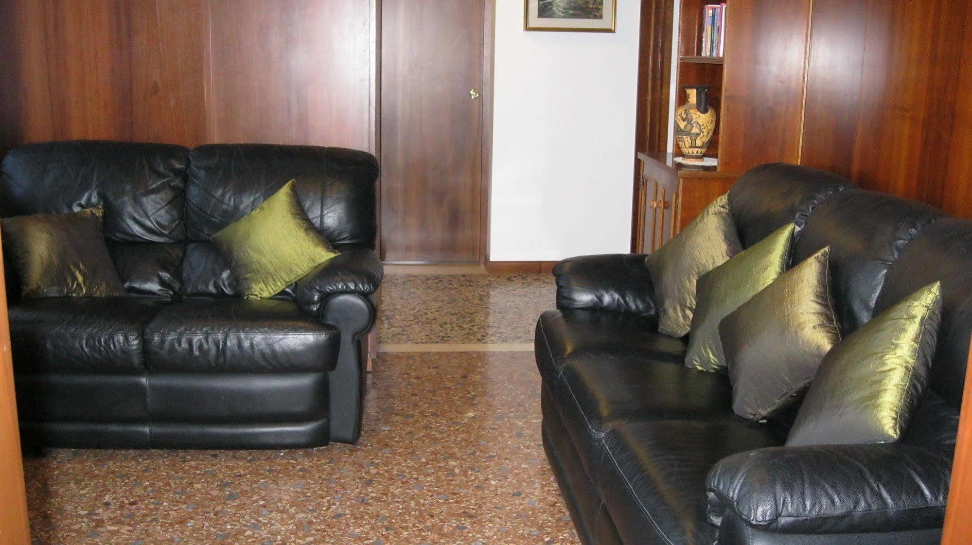 Ca' Delfina Holiday Home Velence Kültér fotó