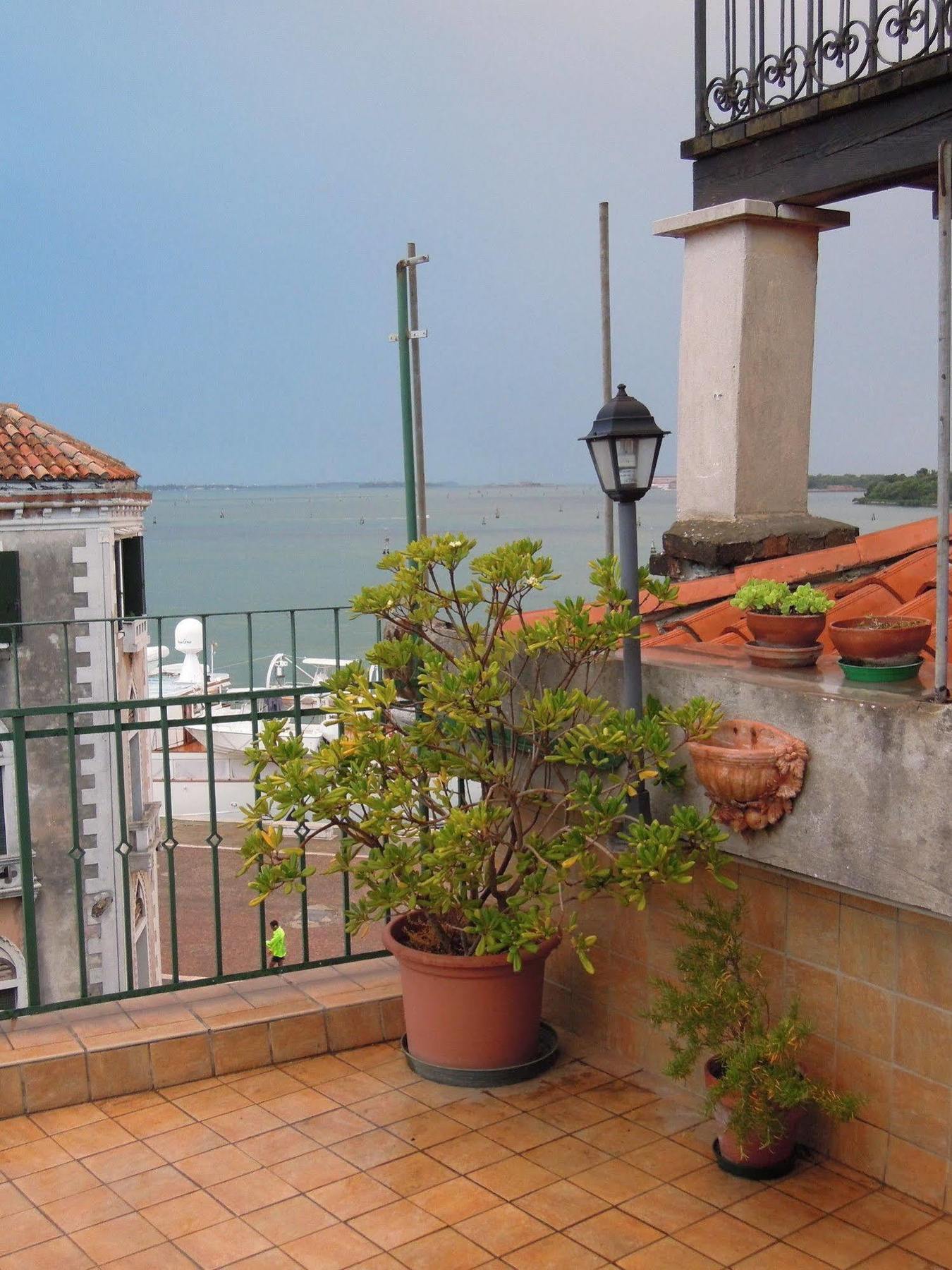 Ca' Delfina Holiday Home Velence Kültér fotó
